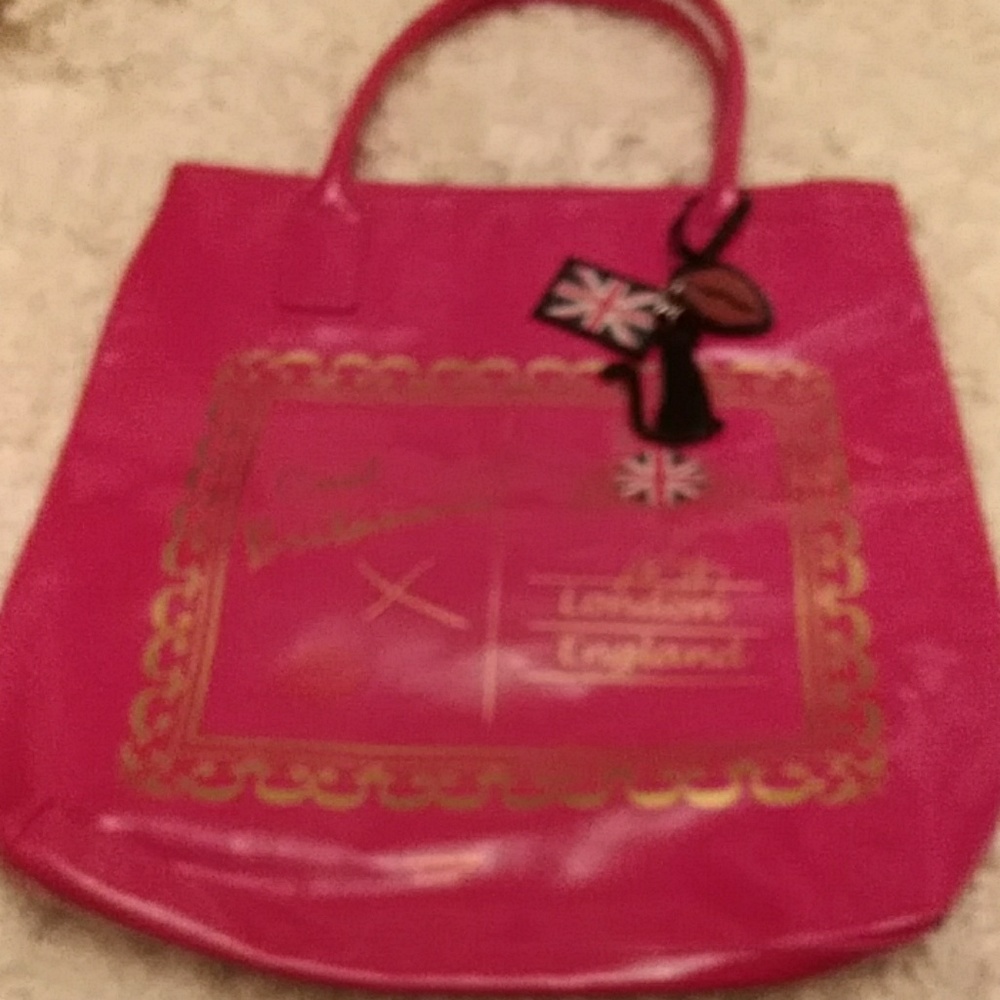 Pink patent leather shopping bag ...by Twiggy